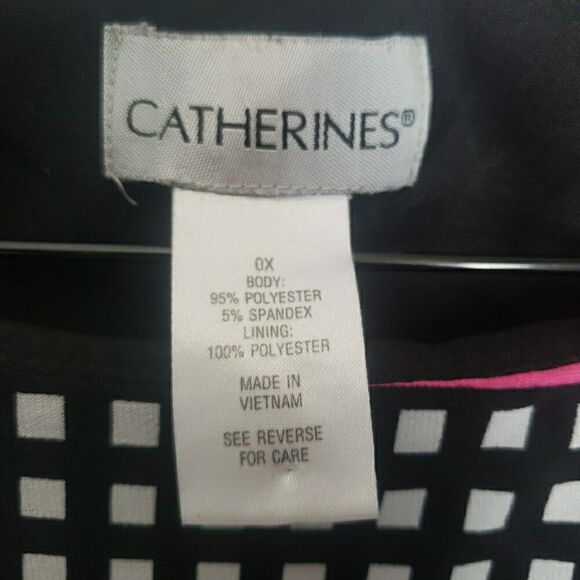 Catherines Women's 0X Multicolor Geometric Pattern Dress Short Sleeve Black Pink - Picture 2 of 9